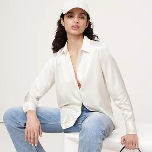 Banana Republic White Relaxed Long Sleeve Shirt